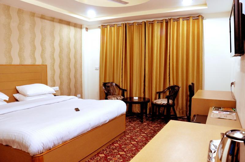 Batoti Hotel Trinetar Resorts מראה חיצוני תמונה