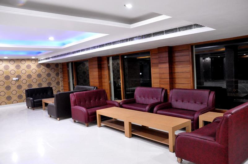 Batoti Hotel Trinetar Resorts מראה חיצוני תמונה