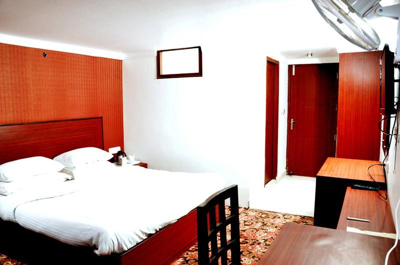 Batoti Hotel Trinetar Resorts מראה חיצוני תמונה
