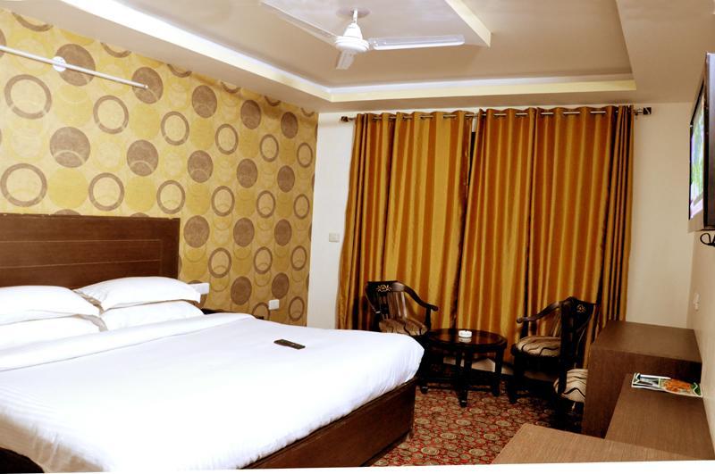 Batoti Hotel Trinetar Resorts מראה חיצוני תמונה